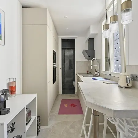 2 - 16th Apartamento